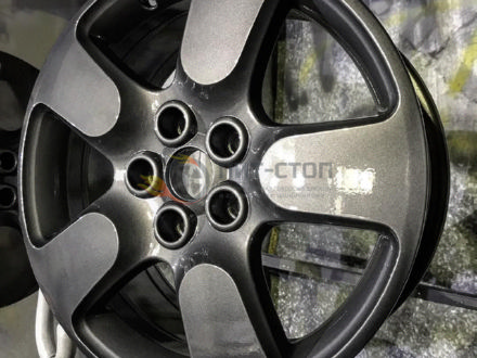 Графит под лаком