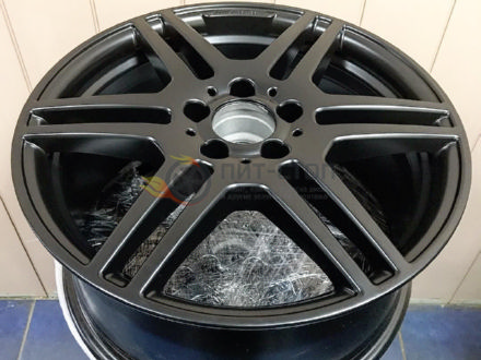 Чёрный матовый