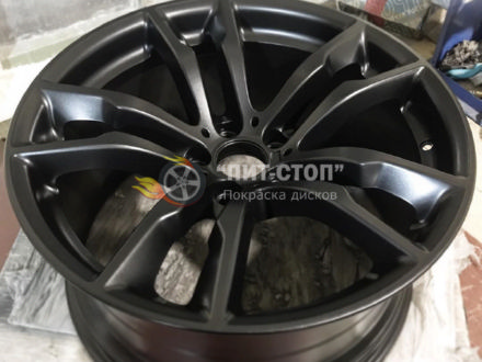 Чёрный матовый